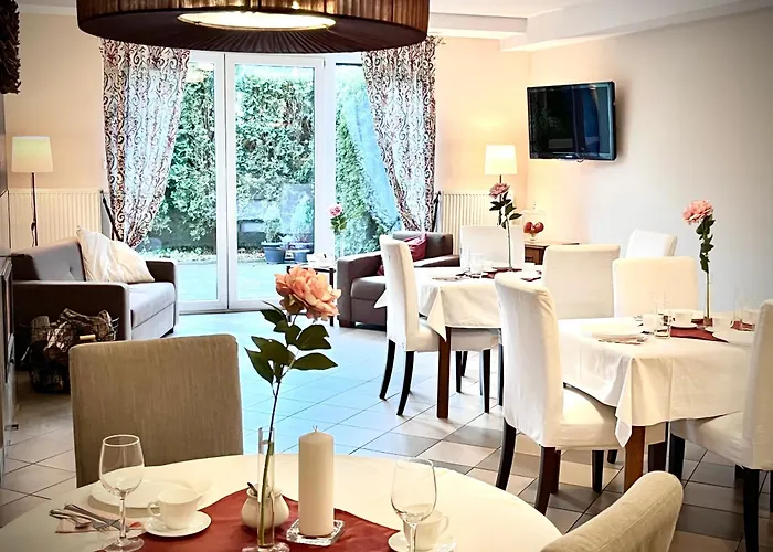 Rondo בית אירוח Września